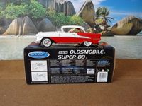 006 Oldsmobile Super 88 uit 1955